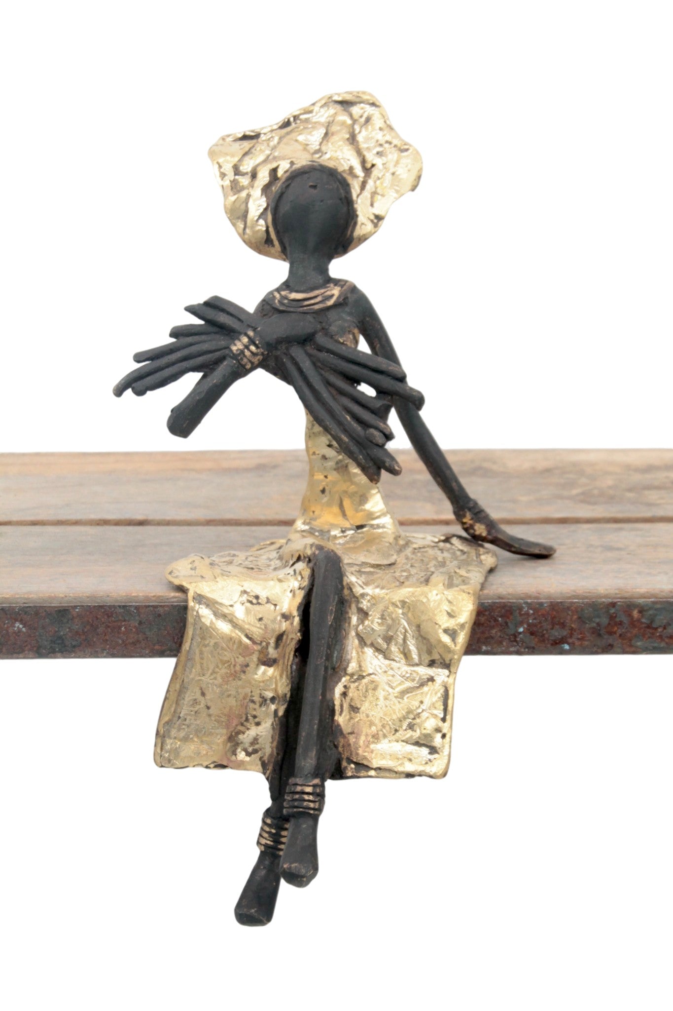 Bronze assis 25 cm doré n°13 