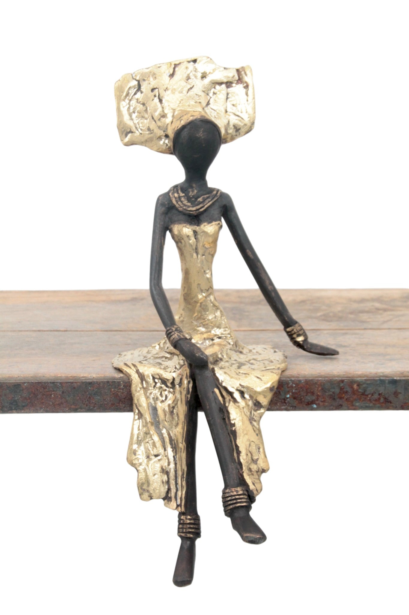 Bronze assis 25 cm doré n°16 