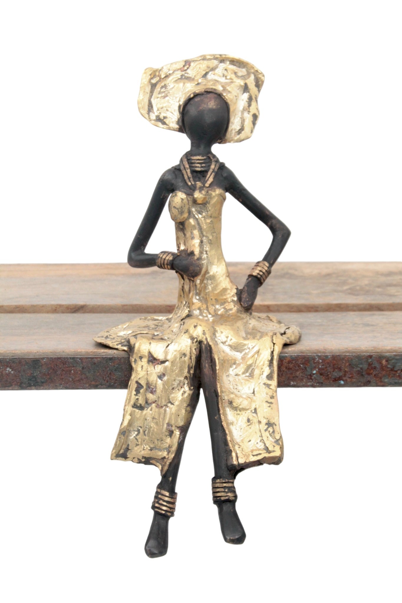 Bronze assis 25 cm doré n°22 